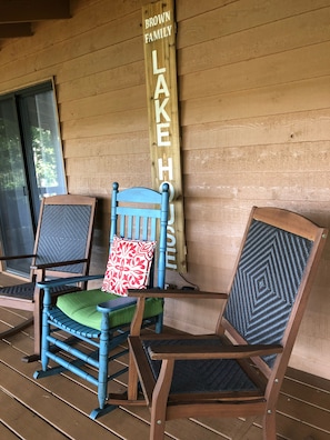 Main level deck. Sit and watch the birds or the boats 