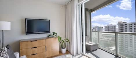 W Residences 1 Bedroom Suite - a SkyRun Fort Lauderdale Property - 