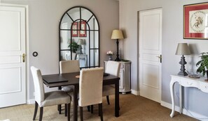 There is plenty of space to eat and work at the table, and plan your day
