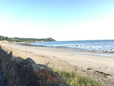 Casa de playa frente al mar