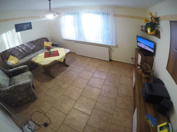 2-R-Whg.02 - Wohnzimmer