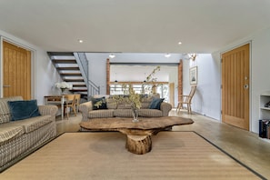 The Dairy, Lodge Farm, Freston: Sitting room looking toward the dining area