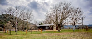 BBQ pit, fire pit, picnic table & outdoor seating, covered front porch,new fence