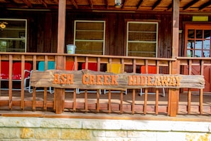 Ash Creek Hideaway located in the country of the Frio Canyon