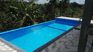 Infinitypool