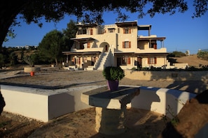 Pirgos Naxos villa as viewed from the main road