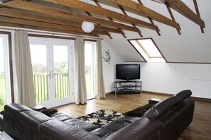 Upstairs lounge