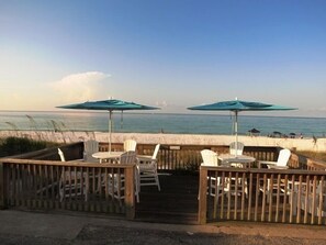Capri Community Beach Deck - Capri Community Beach Deck