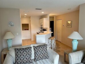 Living Room & Breakfast Bar