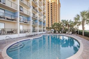 Gorgeous Pool Deck