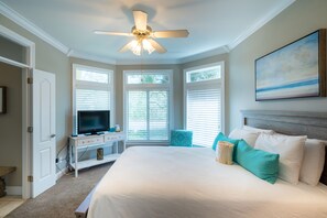 2nd Bedroom with Queen Size Bed (ground floor) - 2nd Bedroom with Queen Size Bed (ground floor)