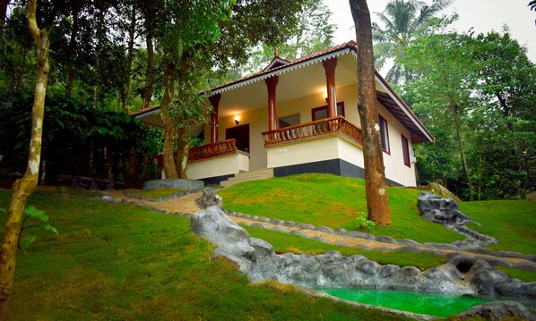 Daisy Villa