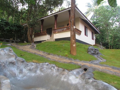 Green Garden Daisy Villa  - Double Bed Room