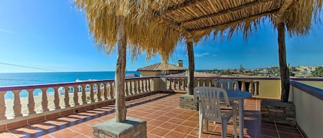 Puerto Peñasco Vacation Rental | 1BR | 1BA | 600 Sq Ft | Stairs Required