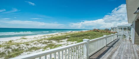 Looking north at the gorgeous Gulf of Mexico from Serendipity Sunsets deck.