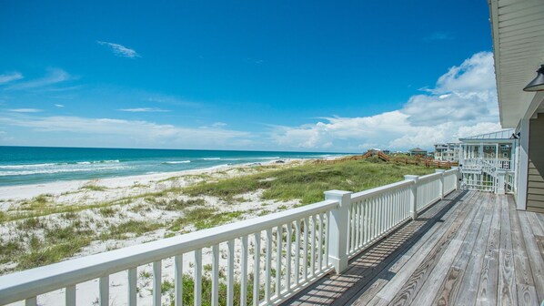 Looking north at the gorgeous Gulf of Mexico from Serendipity Sunsets deck.