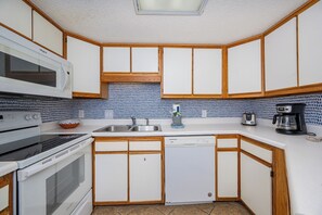 P3 3116-13
