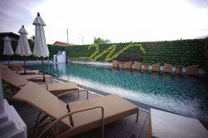 Piscina exterior