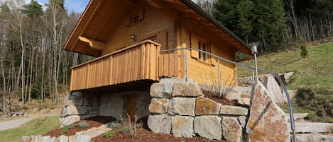 Blockhütte Fichte für max. 4 Personen-Blockhütte "Fichte"