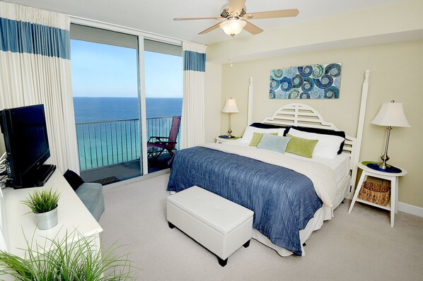 UNIQUE FLOOR PLAN! One of the few units with a GULF VIEW MASTER BEDROOM! 