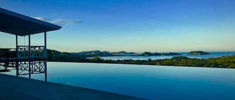 AMAZING OCEAN VIEW