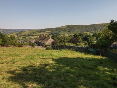 The Barn at Smalldale Hall, BRADWELL