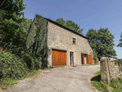 The Barn at Smalldale Hall, BRADWELL