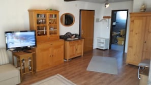 2-Zimmer-Wohnung "Alpenblick", 75qm, 1 Schlafzimmer, max. 4 Personen-Eingang