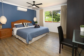 Spacious Main Bedroom with large wardrobe, plus En suite Bathroom