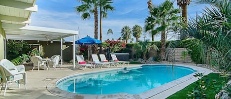 Private front yard pool with 'always hot' hot tub