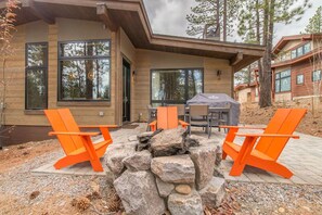 Gas Fire Pit & Grill