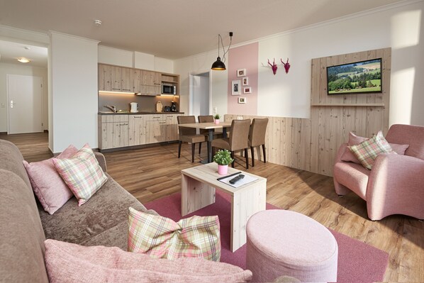 Nr. 04 - Ferienwohnung Feldberg mit Balkon-Wohnen