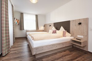 Nr. 04 - Ferienwohnung Feldberg mit Balkon-Schlafen