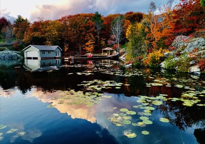 Waterfront Estates - Muskoka, Ontario, Canada