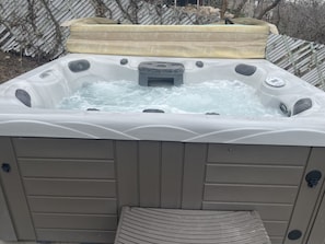 Bain à remous extérieur
