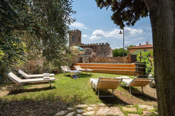 Garden, Outdoor, Pool