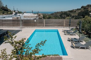 KalostousVillas,views