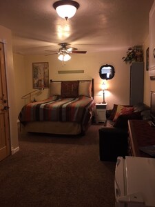 BEAUTIFUL downstairs Suite in Central Utah!!