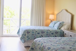 Studio - Two queen beds The studio can be locked from either side for privacy 