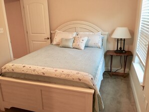 Bedroom 3:  Queen Size Bed