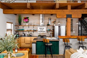 Gourmet kitchen fully stocked
