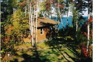 log cottage 2