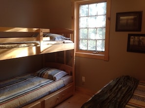 Guest bedroom