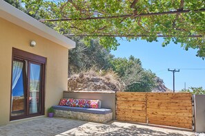 Rethymno South Coast Villa,Rodakino,The main entrance of the property