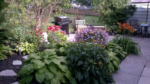 Entry Gardens
