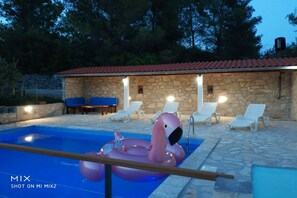 Shared pool and terrace