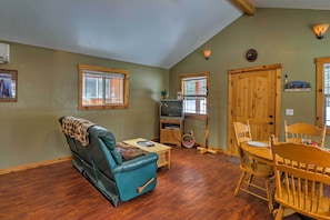 Living Area | Satellite TV