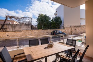 Terassi/patio