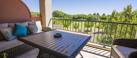 Views from the terrace of the natural area of the marsh.