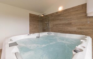 hot-tub